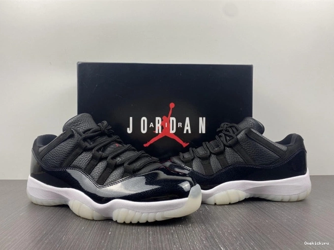 One Kick Jordan Low AV2187-001 Retro Air 72-10 11 0723